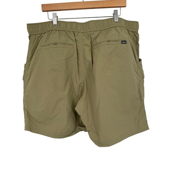 Eddie Bauer Mens Olive Nylon Cargo Shorts size XL Lightweight Quick Dry hiking - Picture 2 of 4